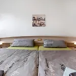Апартаменты Gaestewohnung Am Schwanenteich Митвайда