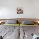Gaestewohnung Am Schwanenteich Митвайда